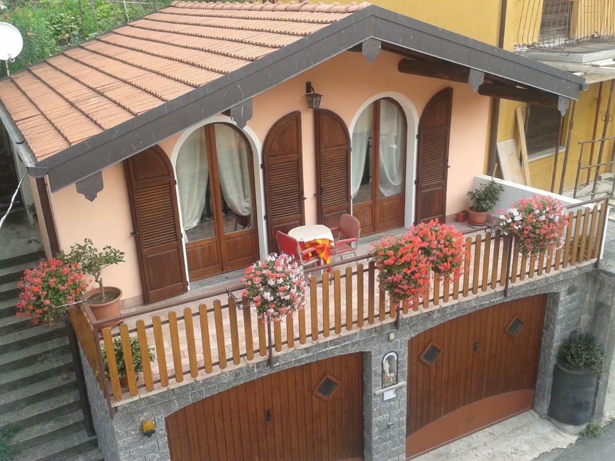 Chalet Con Piscina Garzeno Εξωτερικό φωτογραφία