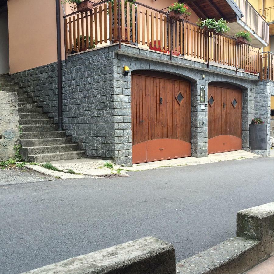 Chalet Con Piscina Garzeno Εξωτερικό φωτογραφία